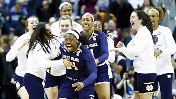 notre-dame-beats-uconn-final-four-lead.jpg